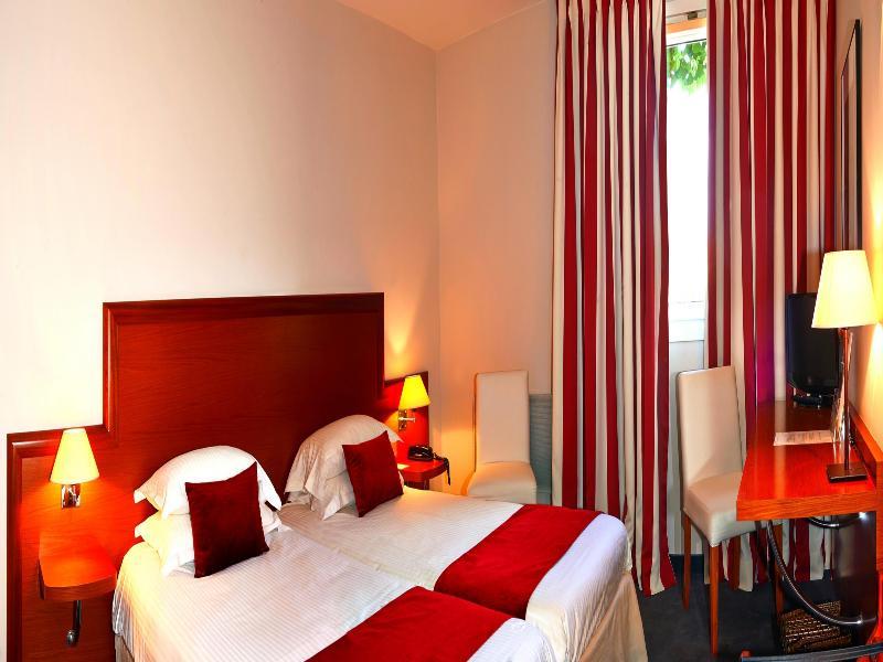 Hotel Les Jardins D'adalric 3*